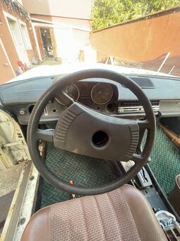 Prodám Mercedes Benz W115 - 13