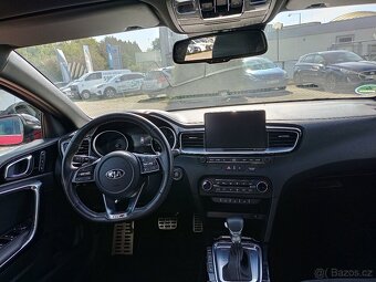 Kia ProCeed SW - GT-Line - panoramatická střecha - 13
