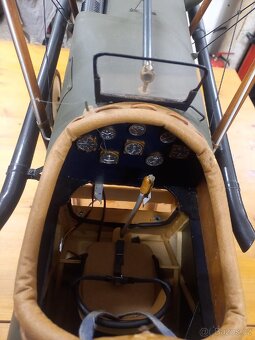 Obří model RC letadla dvouplošníku - 13