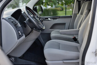 CARAVELLE-2,0BITDI-2015-ČR-8MÍST-LONG-WEBASTO-BLUETOOTH-TOP - 13