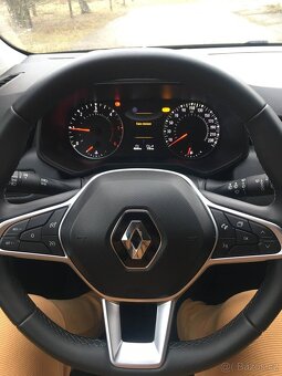 Clio V - 13