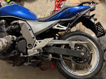Kawasaki Z 750 S - 13