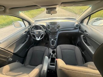 Chevrolet Orlando 1,8 -prostorný benziňák pro 7 osob - 13