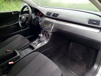 VW Passat combi 2,0 TDI DSG - 13
