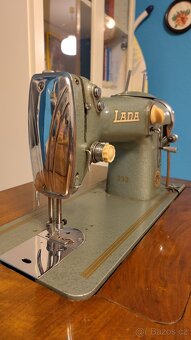 Šicí stroj Lada 233 - 13