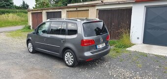 VW Touran 2.0 TDI 103kW DSG - 13