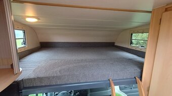 Fiat Ducato 2.8 JTD / EURA Mobil, 6 míst, zimní paket, solár - 13