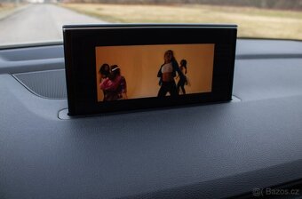 Audi Q7 3.0TDi S-line aj na SPLÁTKY - 13