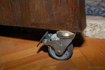 Pracovní box na kolečkách - 13