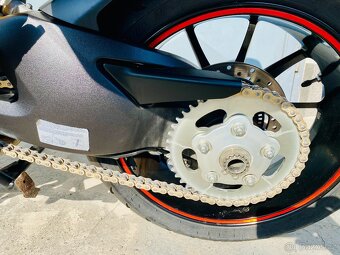 Ducati Hyperstrada 800, možnost splátek a protiúčtu - 13