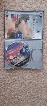 PS 2, hry a volant - 13