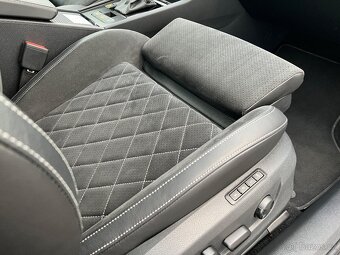 Škoda Superb III combi 2.0TDi,147kW,DSG,Sportline,LED,Webast - 13
