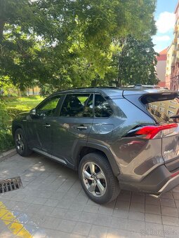 Toyota Rav4 Hybrid 2.5 - 13
