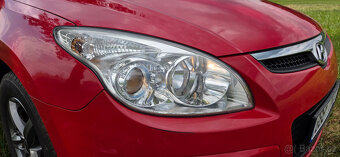 Hyundai i30 1.6CRDi 110kW hatchback - 13