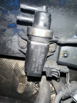 Náhradní díly golf 4 1.9 TDi - 13