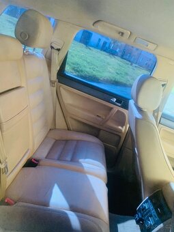 VW Touareg - 13