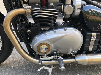 Triumph Bonneville Bobber 1200, TOP stav - 13