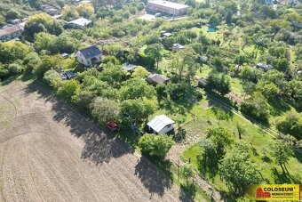 Dobšice, zahrada, ovocné stromy, zahradní domek, 721 m²,  –  - 13