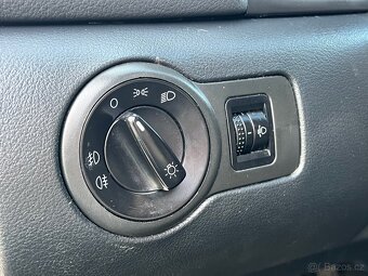Škoda Octavia 1.9 TDI 74kW RS PAKET - 13