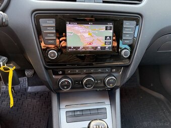 ► ŠKODA OCTAVIA 1.4 TSI 103KW ELEGANCE - LED-XENON-NAVI-TAŽ - 13