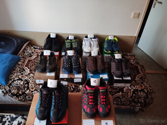Mix pánské obuvi k prodeji - 13