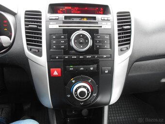 KIA VENGA 1.4i LPG - 13
