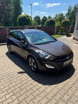 Hyundai  I 30 1,6  16V  CRDi combi - 13