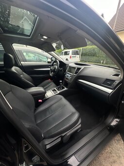 Subaru Outback 2.0D 4x4, panorama, kůže, výbava, TOP stav - 13