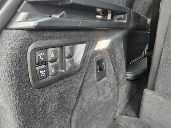 BMW X7, xDrive40i - 13