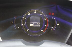 Honda Civic 1.4i, 138 tis. km, bez koroze - 13