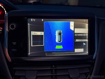 Peugeot 208 1.2VTi 60Kw 1. majitel - 13