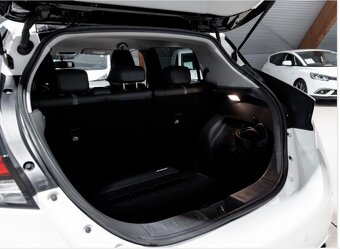Nissan Leaf Tekna 40 kWh 360 Kamera LED Navi  62353km, DPH - 13