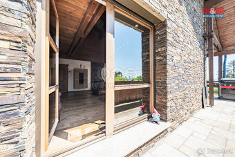 Prodej rodinného domu, 494 m², Chomutov, ul. Ve Stráni - 13