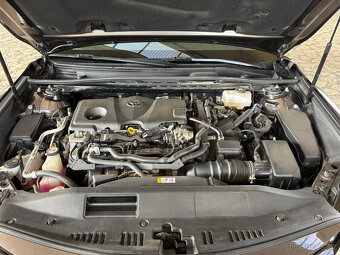 Toyota Camry - 13