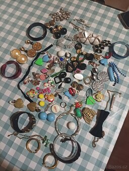 Retro bižuterie - 13