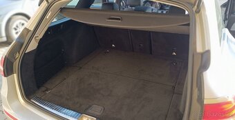 Mercedes E 220 d 4x4 kombi panorama Webasto tažné +DPH - 13