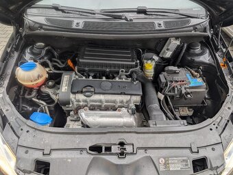 ŠKODA FABIA II COMBI 1.4 16V 63KW 2011 TAŽNÉ - 13