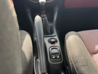 Peugeot 206 SW 1.4i 55kw (2002) - nové rozvody / klima - 13