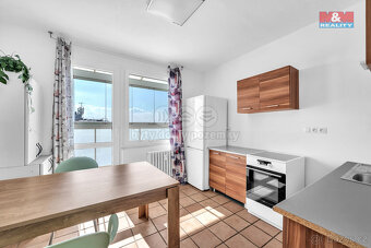 Prodej bytu 3+1, 71 m², Pardubice, ul. Kunětická - 13