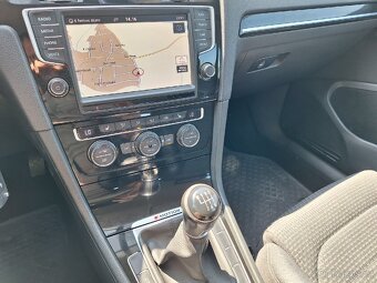 VW GOLF VII 2.0TDI 110kW 4MOTION 1.maj ČR Cebia - 13