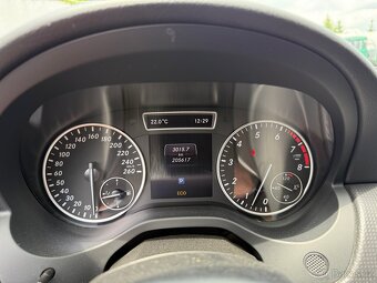 Mercedes A180 DPH ČR 2014 - 13