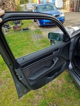 BMW E46 Touring 330Da 150kw Facelift 2004   Velká vybava - 13