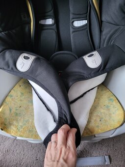 Britax Römer King II černá - 13