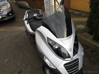 Piaggio MP3 250 L3e - 13