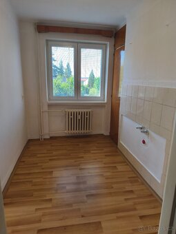 Prodám byt 3+1 po rekonstrukci k nastěhování - 13