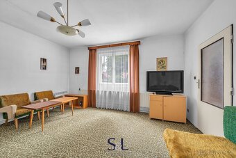 Nabízím k prodeji rodinný dům určený ke kompletní rekonstruk - 13