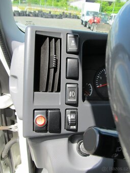 Isuzu N1R 3.0 skříň ČR 1.maj - 13