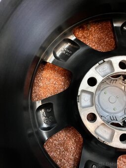 6x139.7 R17 originál alu Toyota Hilux - TOP STAV - 13