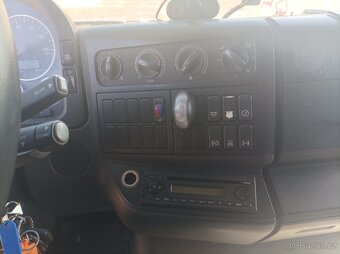 MAN 18.250 Šasí bez nástavby, rv.2011 automat 4x2 - 13