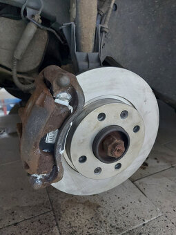 Peugeot 206 1.4i 55kw pouze 125 tis. km - 13